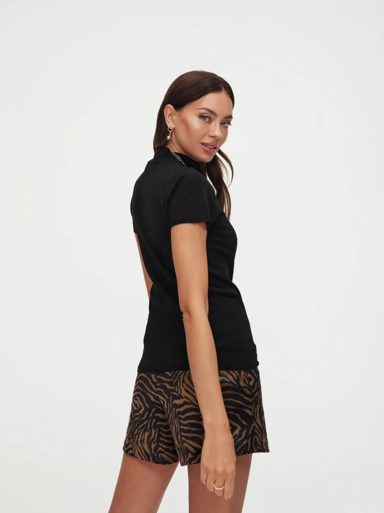 Black turtleneck with short sleeves