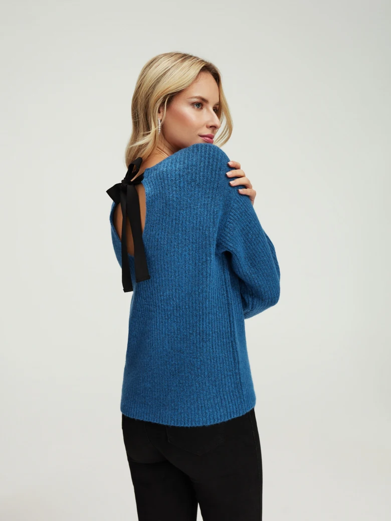 Marine ribbed knit sweater