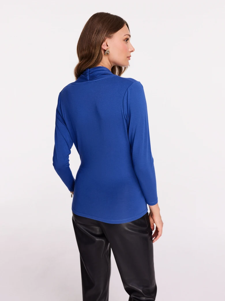 Black thin ribbed knit sweater