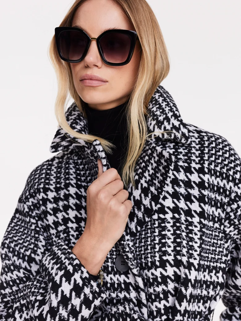 Wool coat in pepit