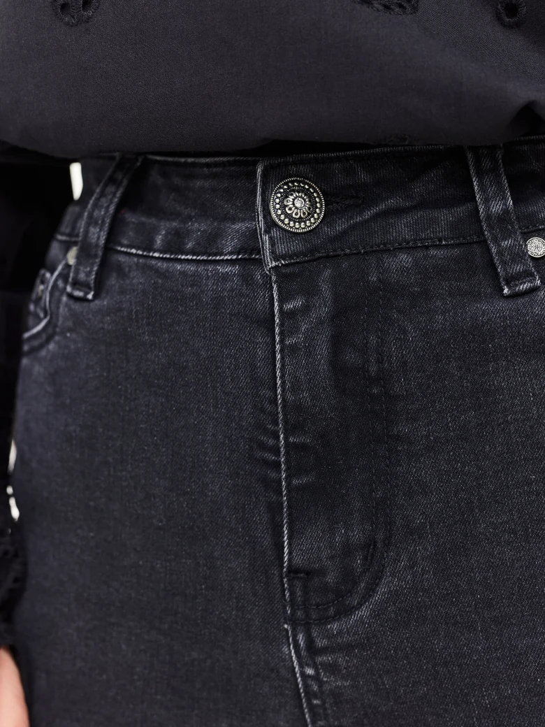 Denim black high-waisted pants