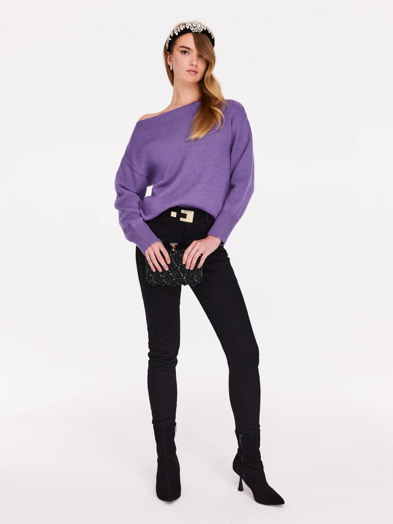 Fioletowy sweter