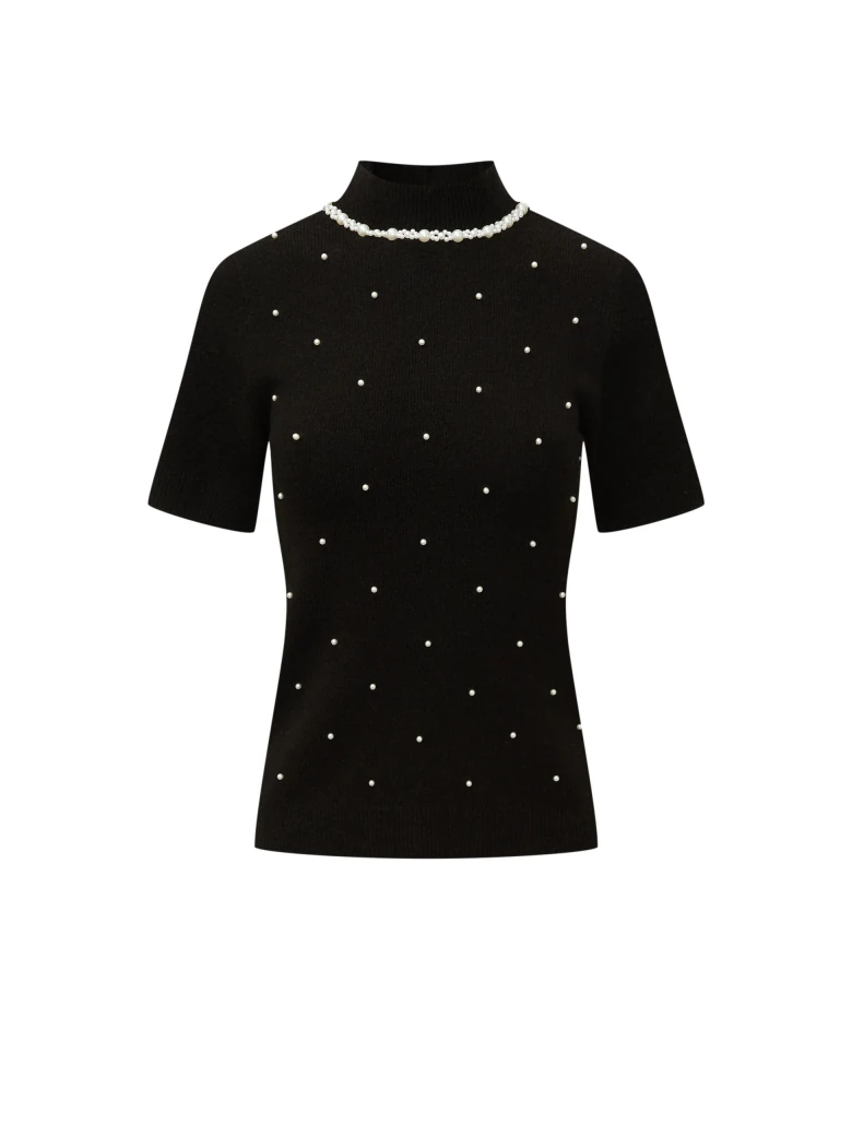 Black sweater with short sleeves and half turtleneck