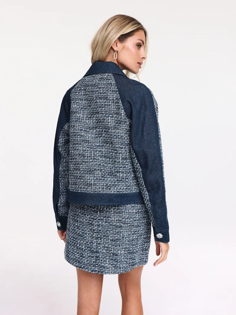Jacket in tweed fabric
