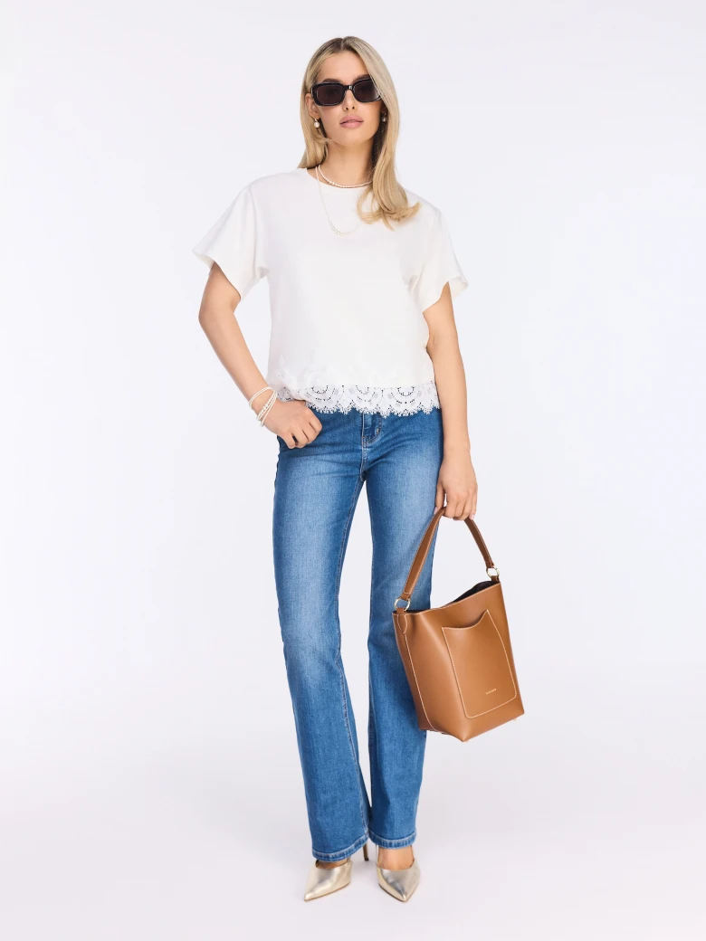 White short-sleeved shirt with lace trim