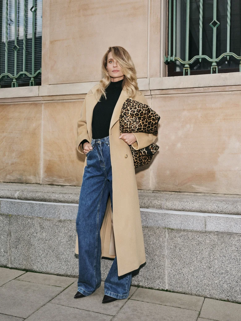 Double-breasted wool coat in beige