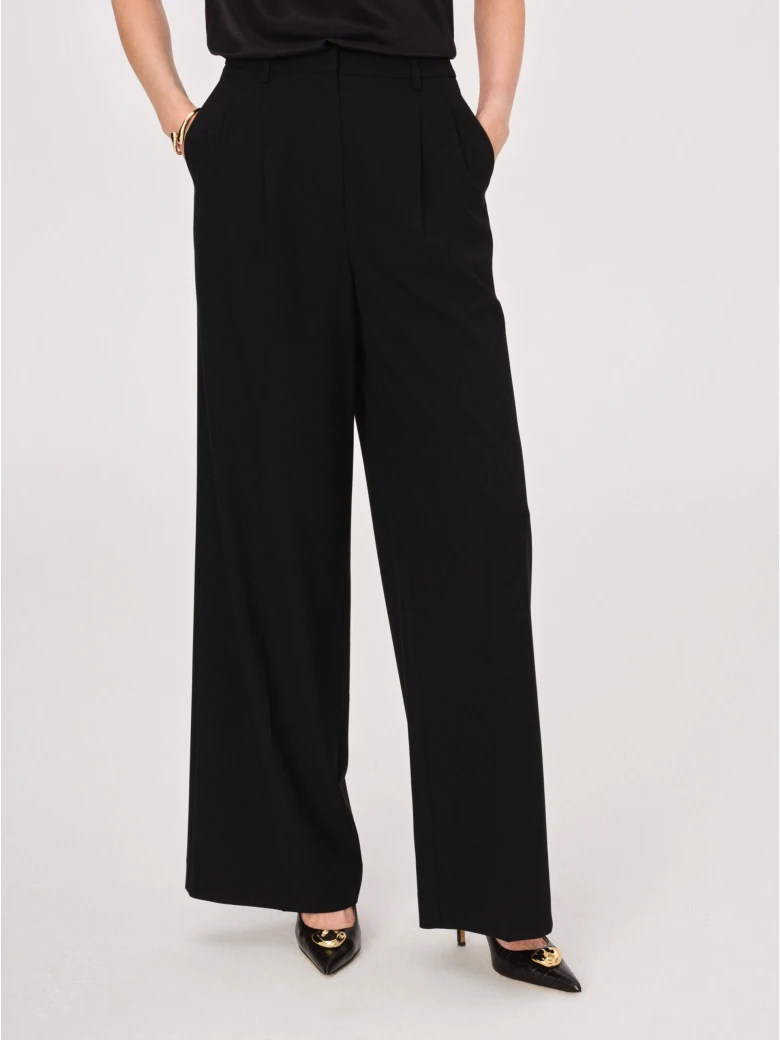 Elegant black trousers with viscose and wool