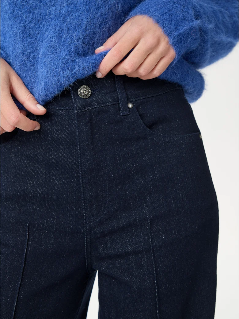 Navy blue wide-leg pants with a shiny effect