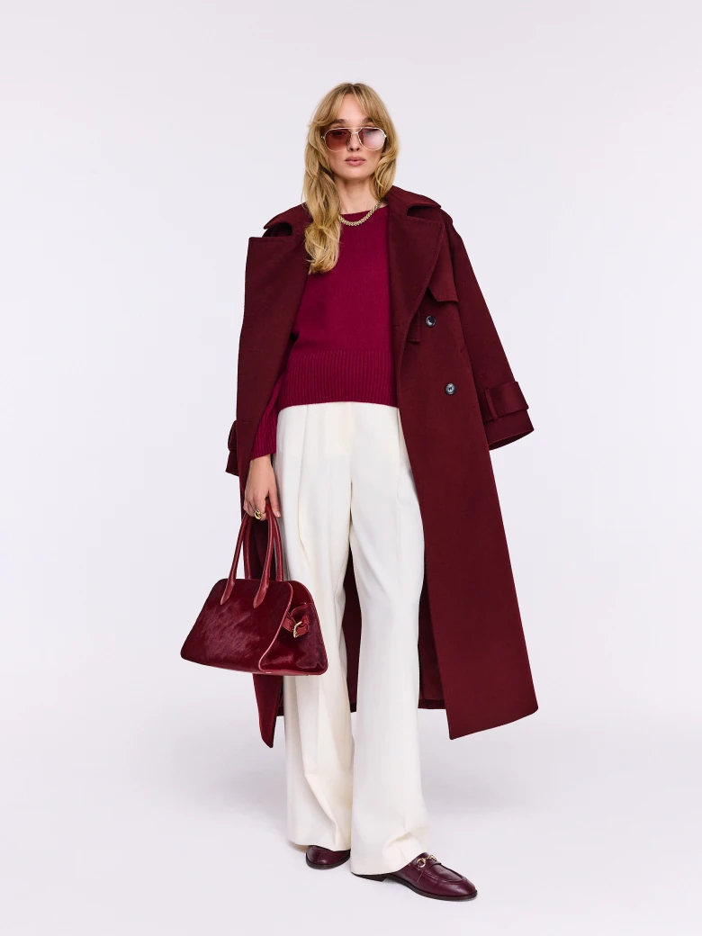 Wool sweater in burgundy