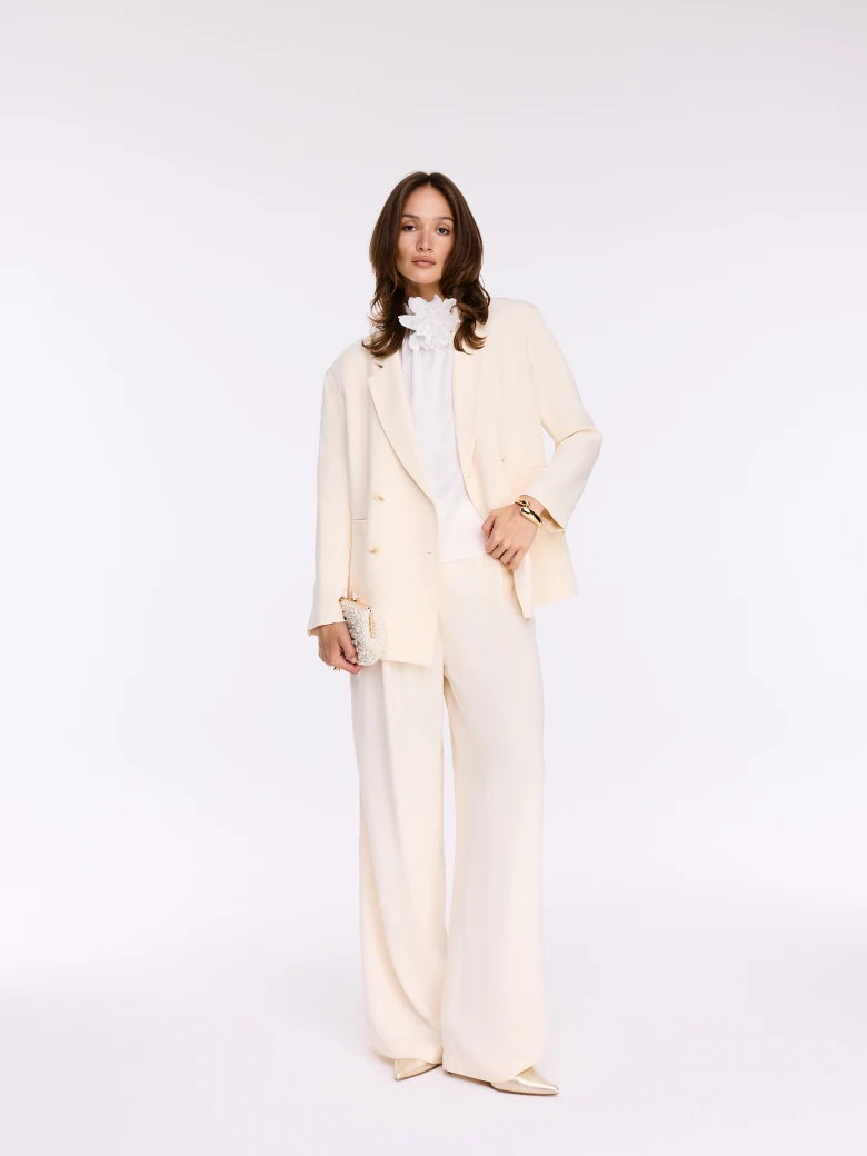 Cream viscose jacket with double-breasted fastening