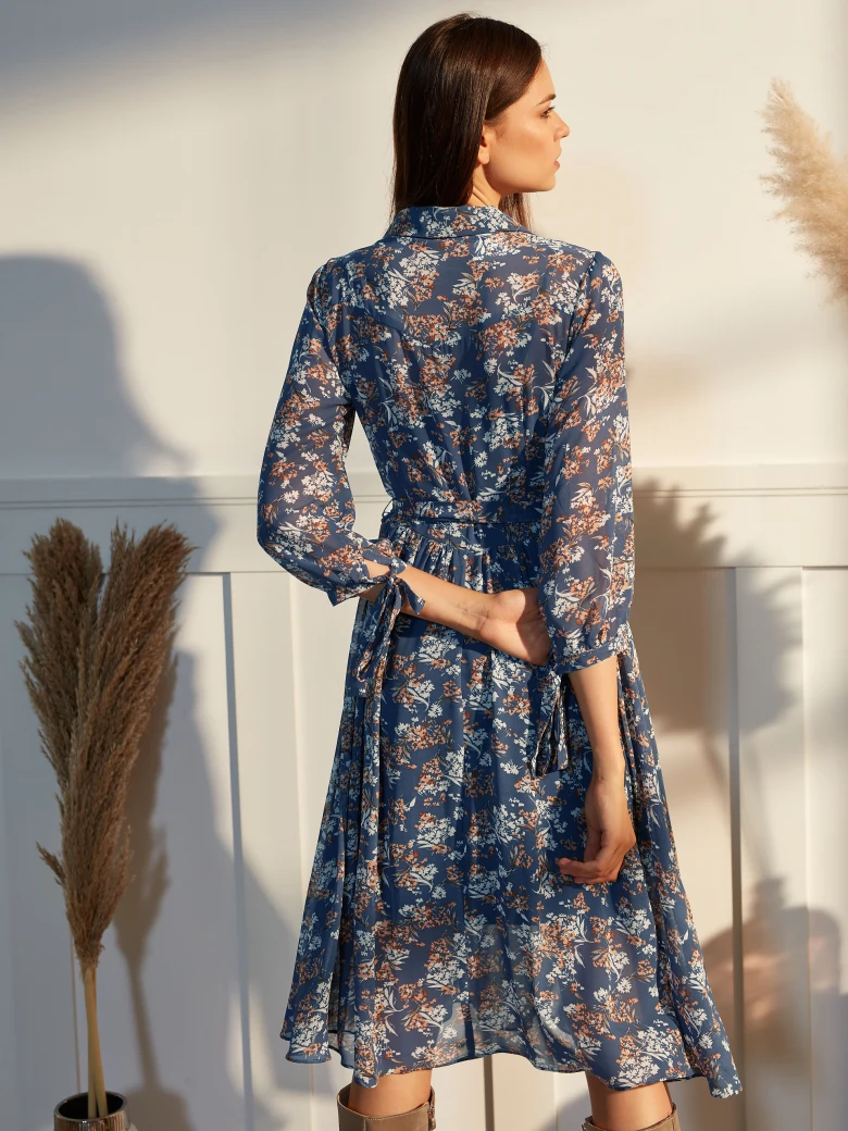 AIRY DRESS WITH FLORAL PATTERN