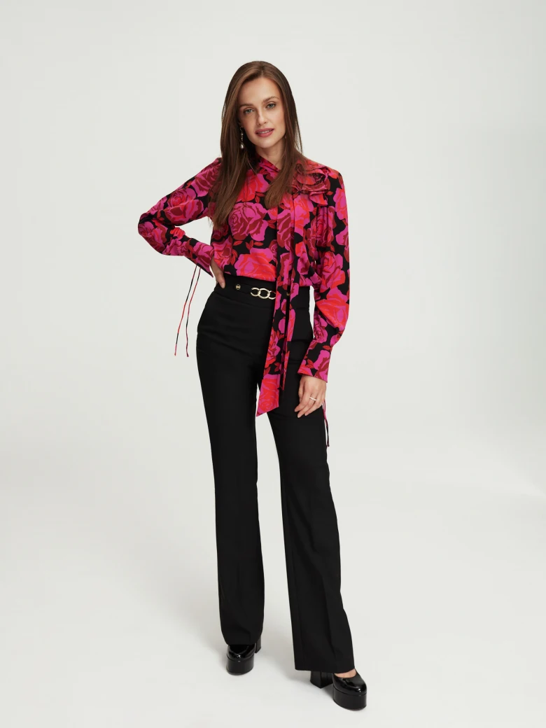 Long sleeve blouse in roses
