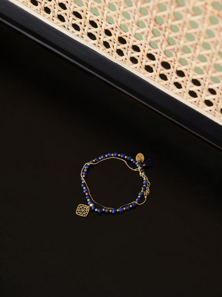 BRACELET WITH LAPIS