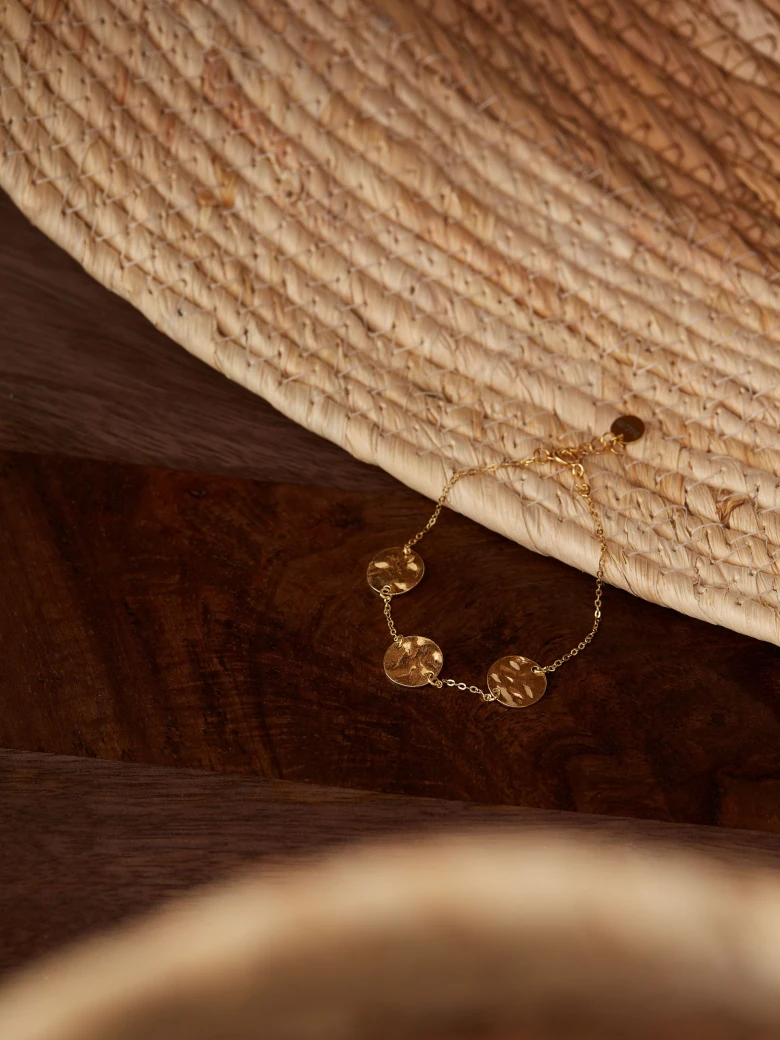 GOLD-PLATED BRACELET WITH BLANKS