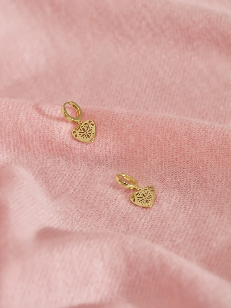 GOLD PLATED HEART EARRINGS
