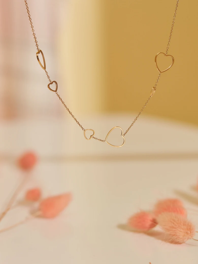 HEART NECKLACE
