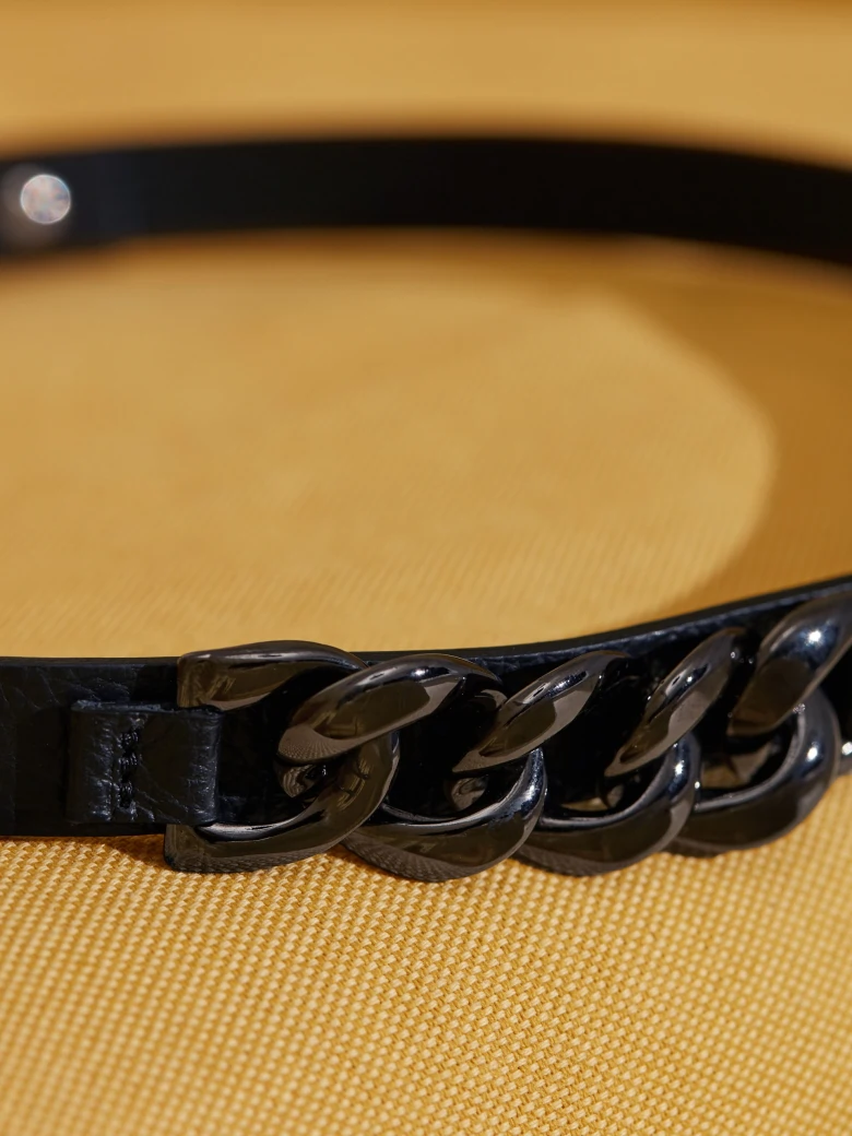 BLACK BELT WITH CHAIN