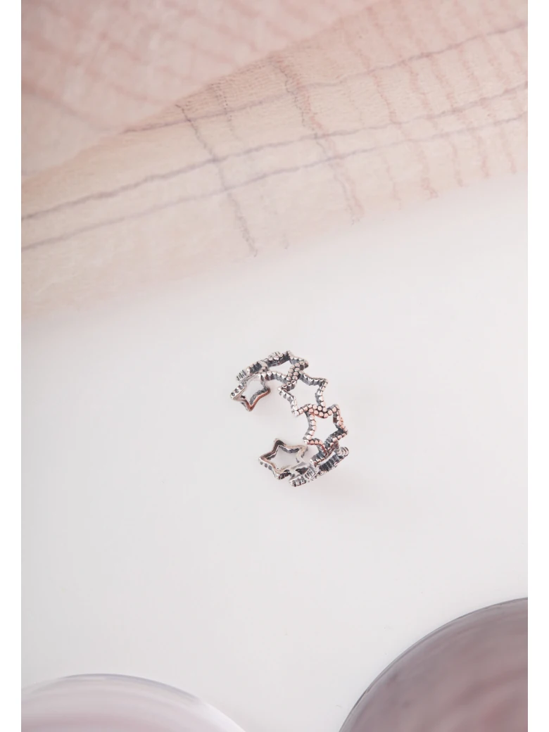 STAR SHAPED RING