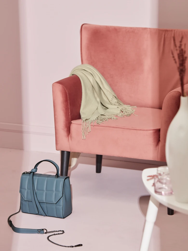 BLUE QUILTED HANDBAG