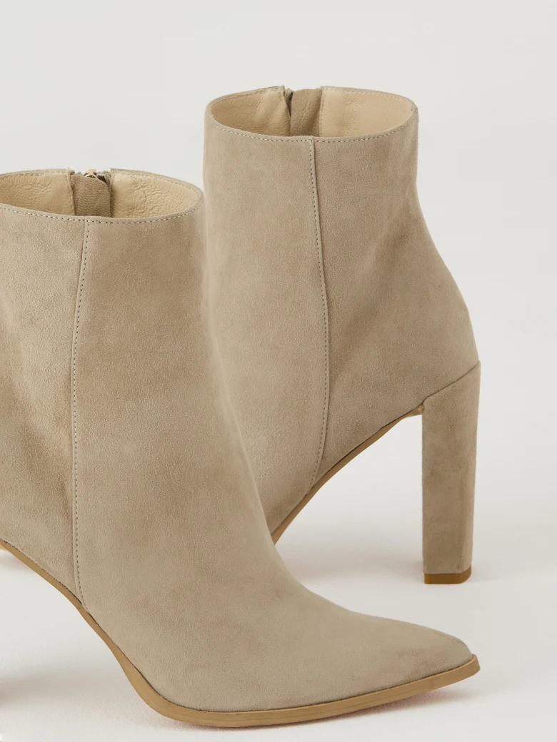 Beige heeled boots