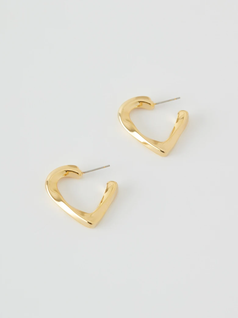 Heart-shaped earrings