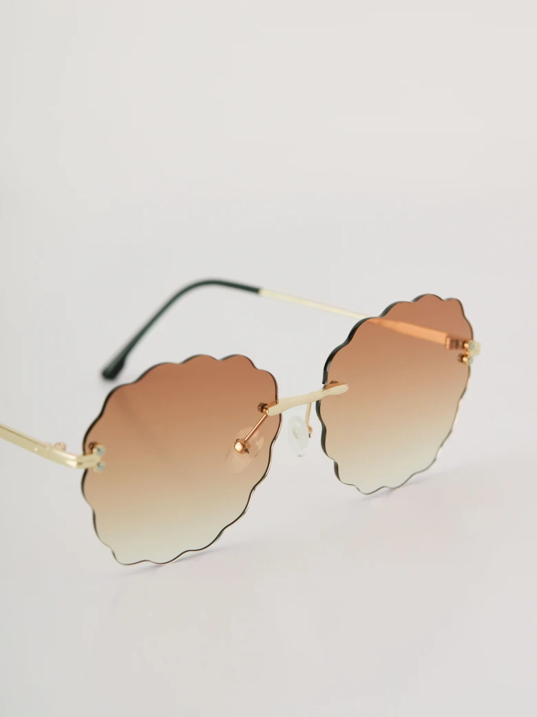 Brown sunglasses with fluted lenses