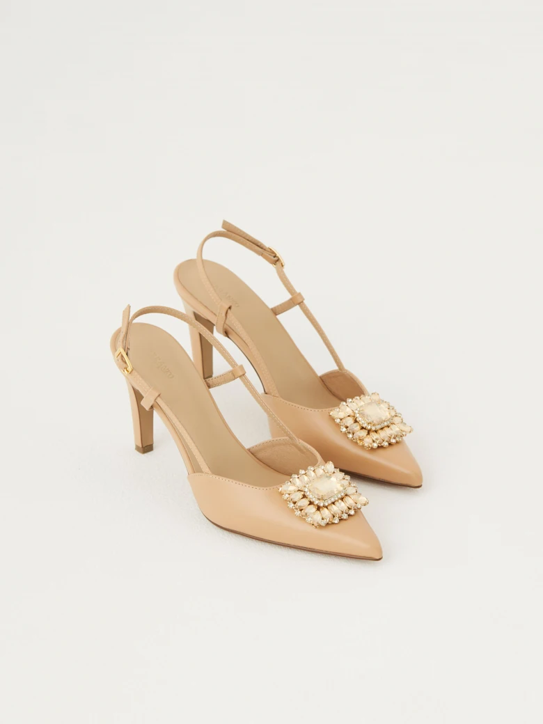 Beige pumps with open heel and crystals