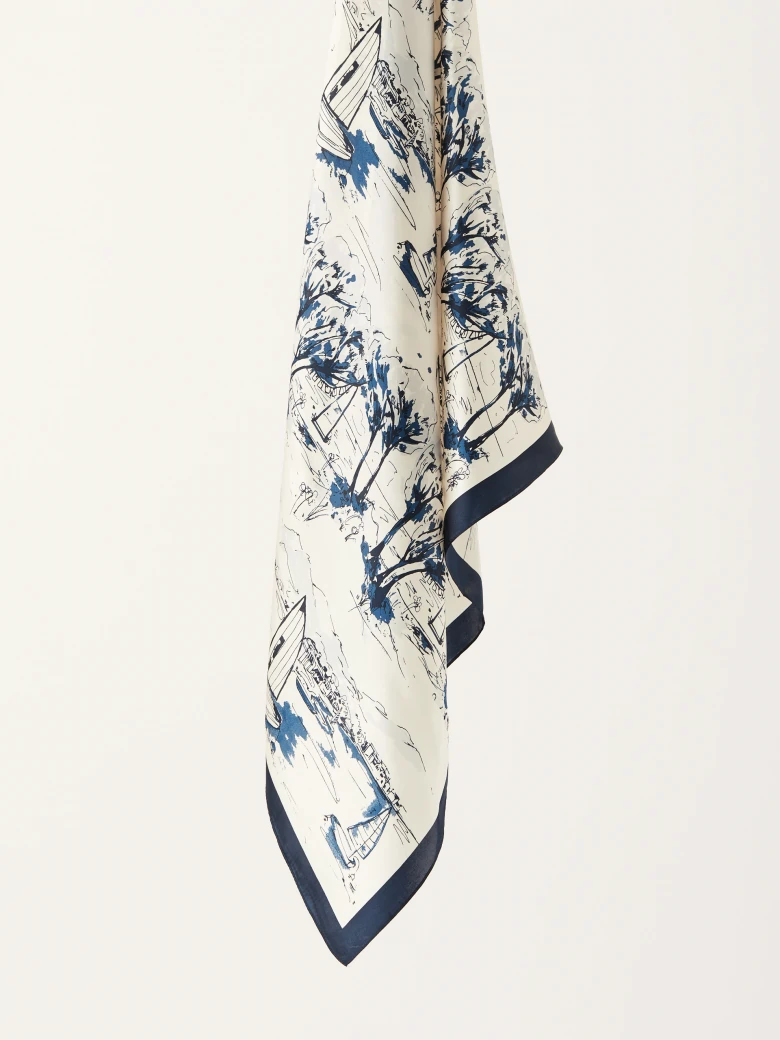 Silk scarf in regular pattern