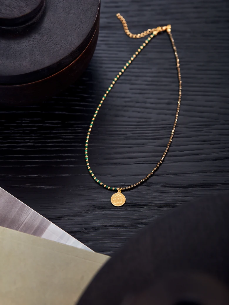 NECKLACE WITH COIN