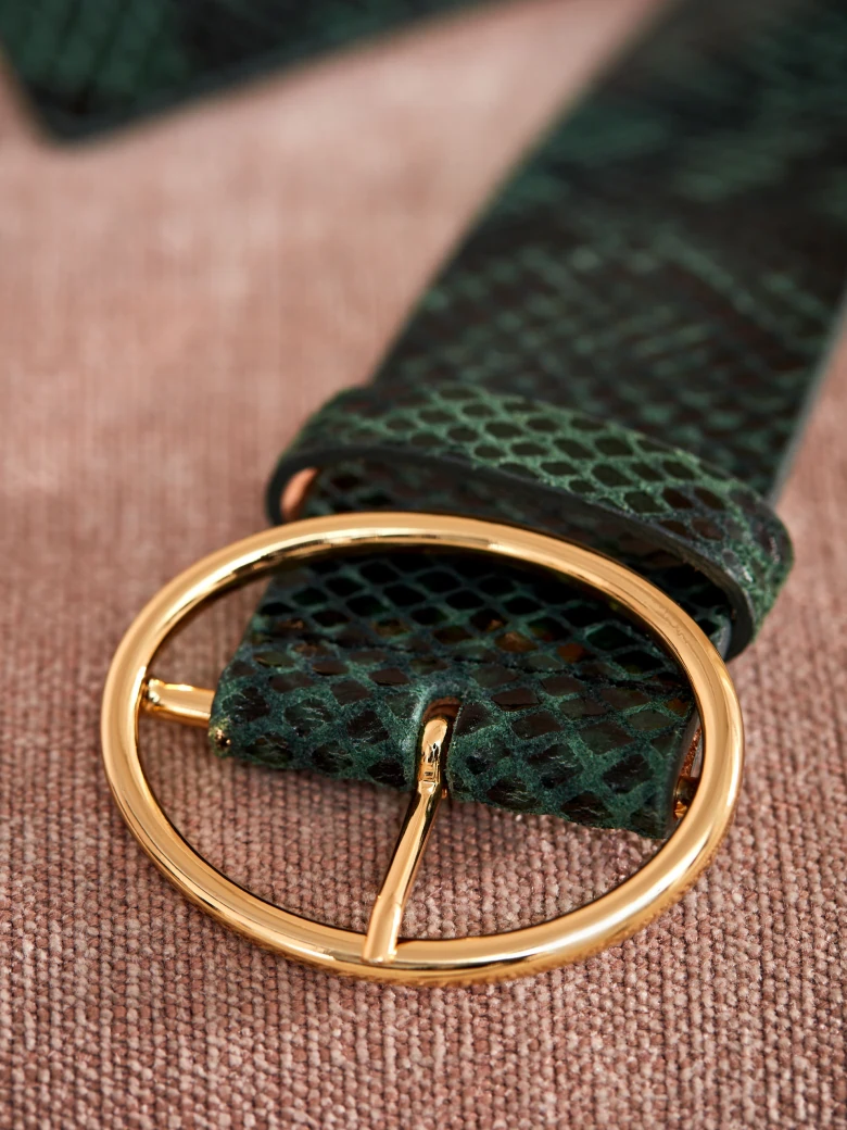GREEN BELT WITH SNAKE PATTERN