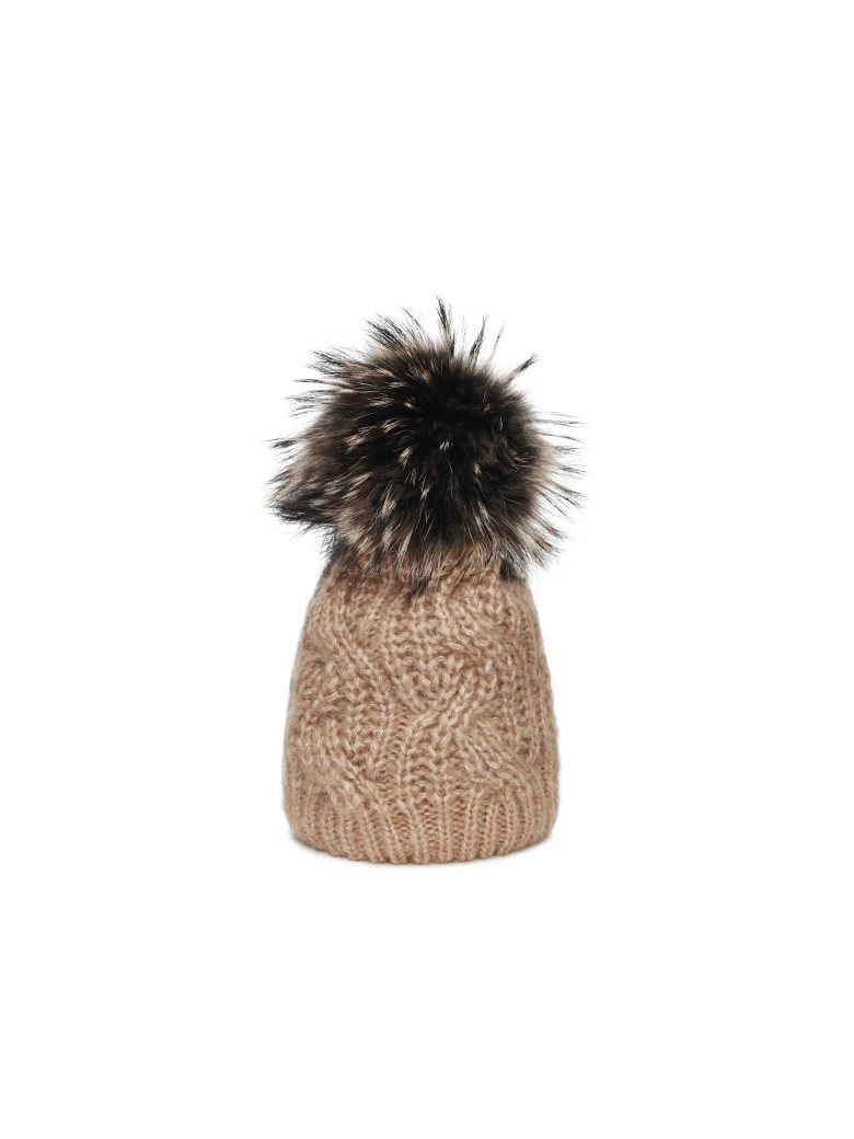 CARAMEL CAP WITH POM-POM
