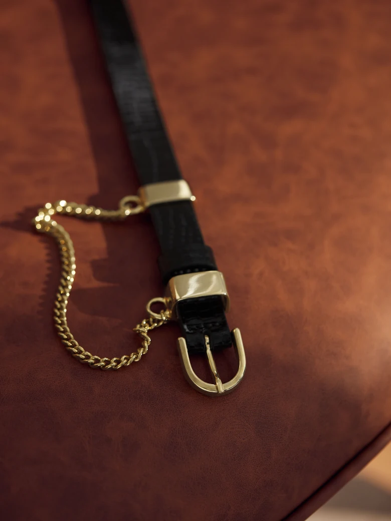 BLACK BELT WITH CHAIN
