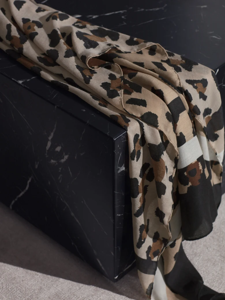 BEIGE CAMOUFLAGE SCARF