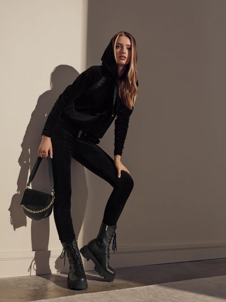 BLACK HANDBAG WITH SUEDE FLAP