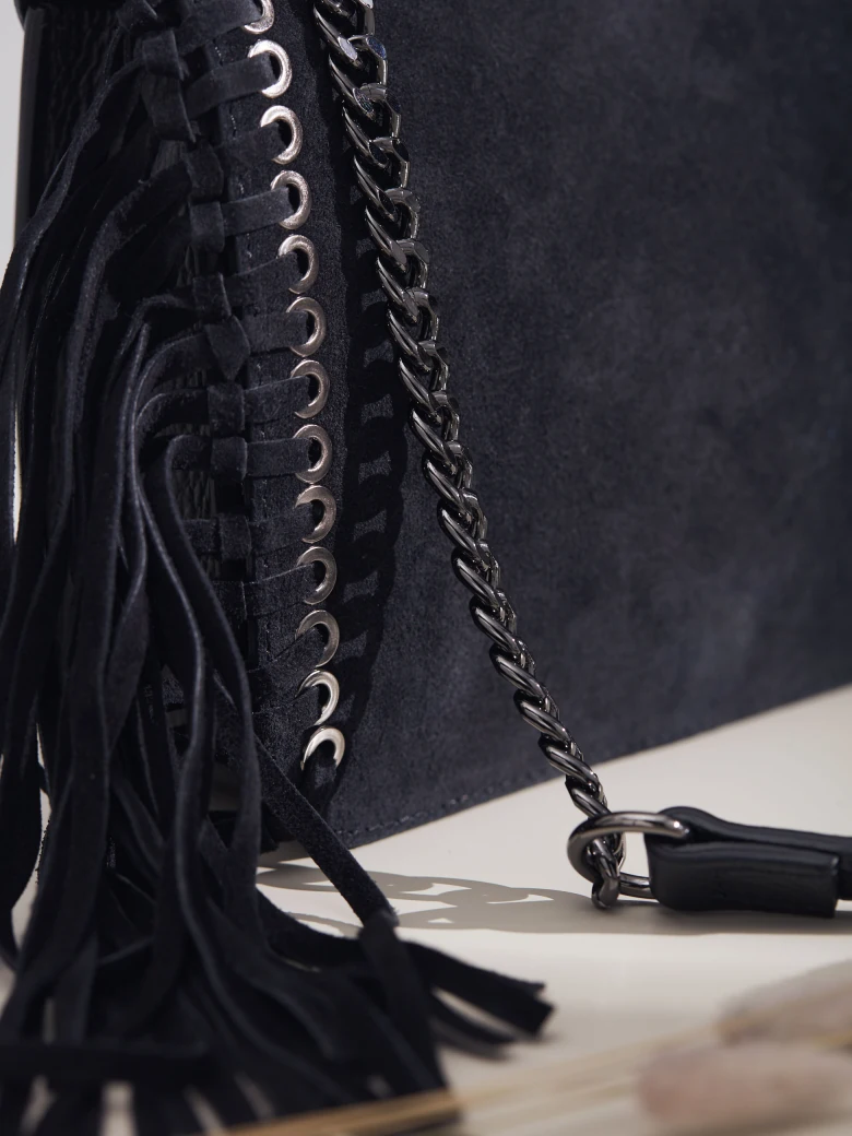 LEATHER HANDBAG WITH TASSELS