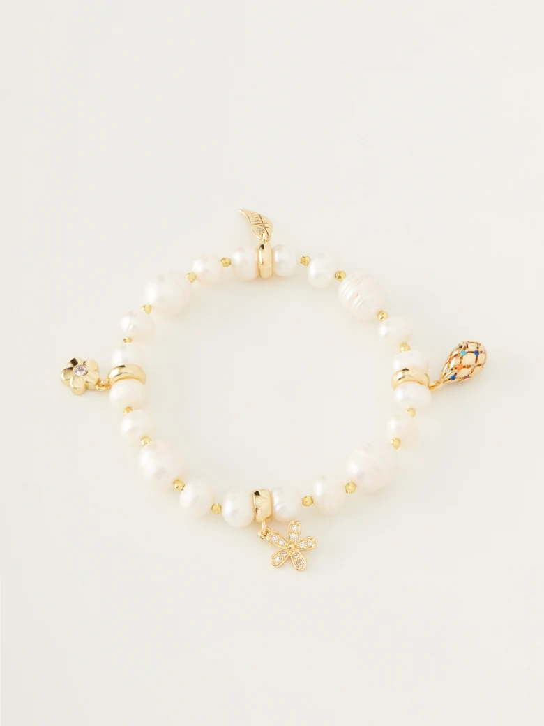 Natural pearls bracelet