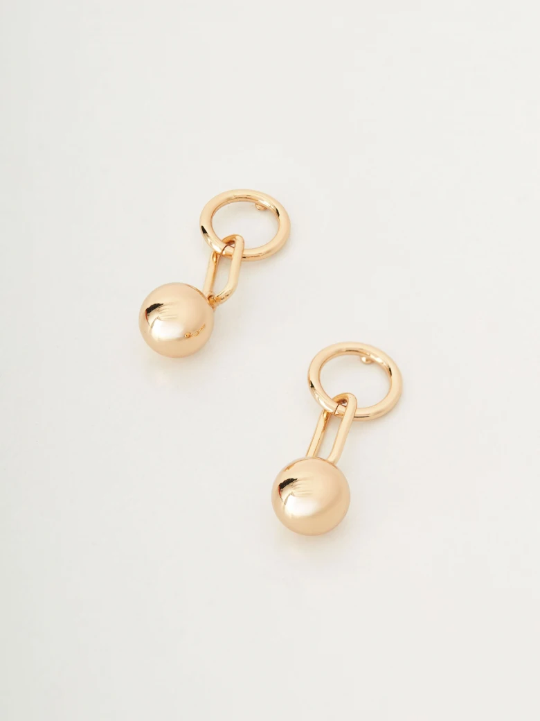 Earrings finished with a gold bead