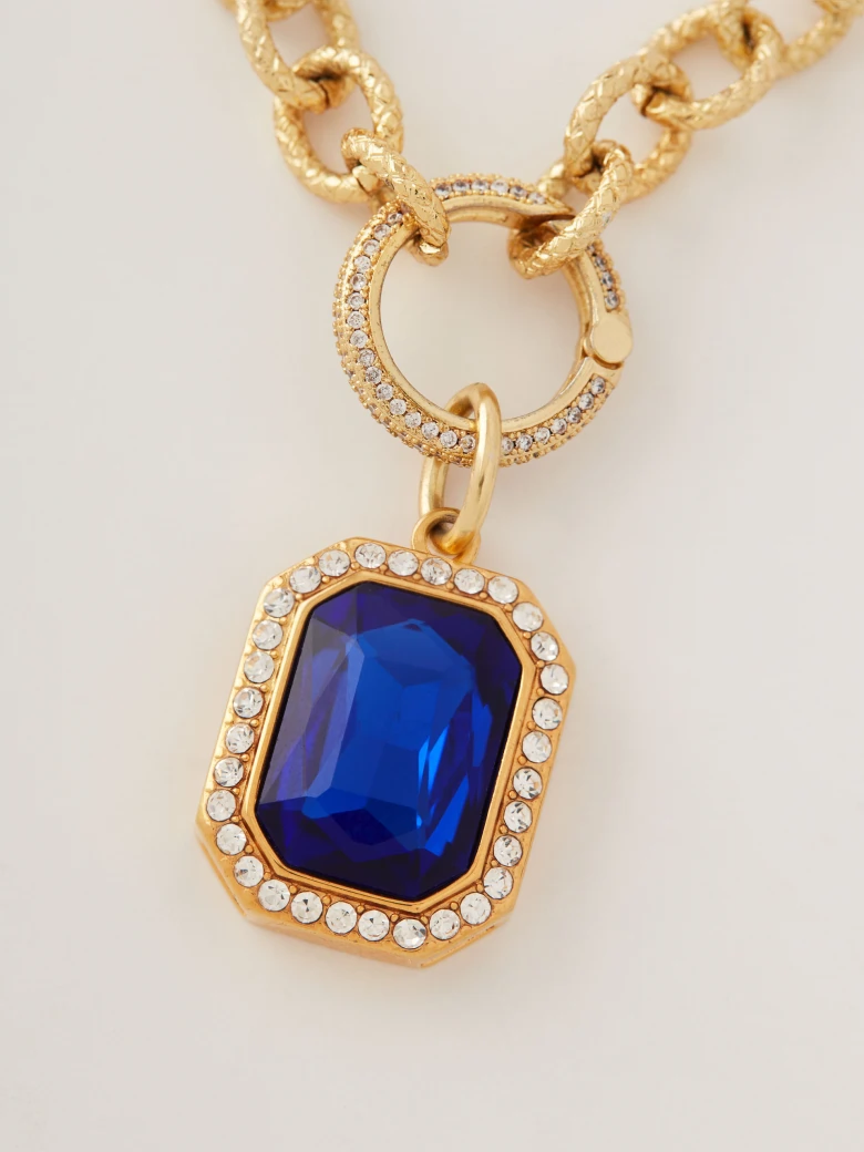 Elegant necklace with cobalt pendant
