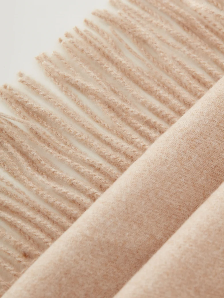Beige shawl with tassels