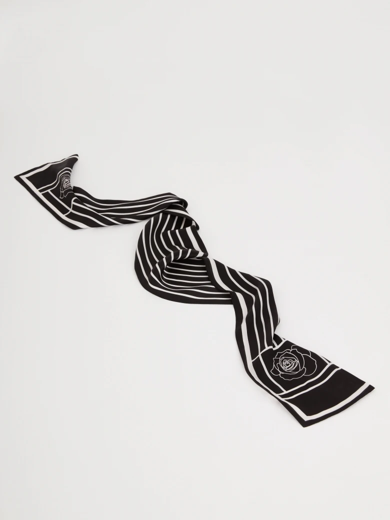 Elegant thin striped shawl