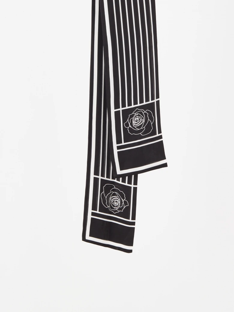 Elegant thin striped shawl