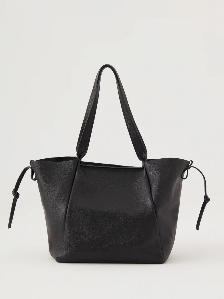 Czarna klasyczna torba typu shopper