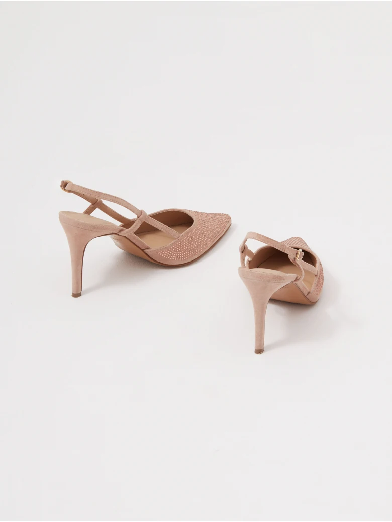 Leather pumps with crystals