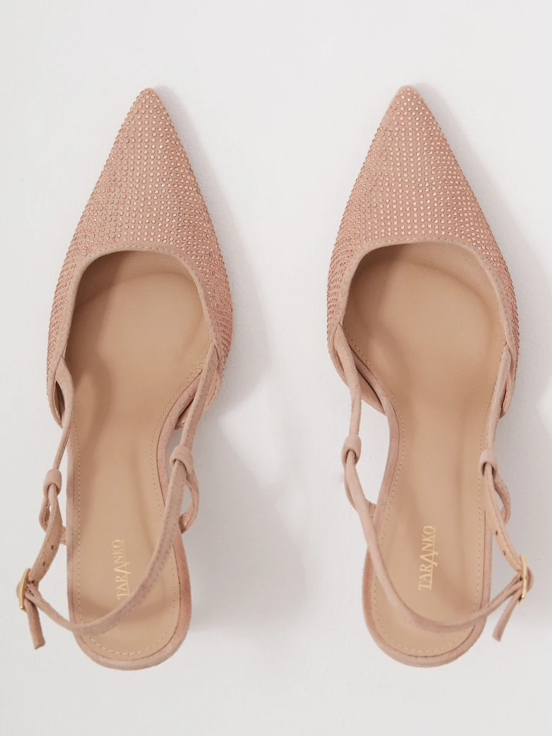 Leather pumps with crystals