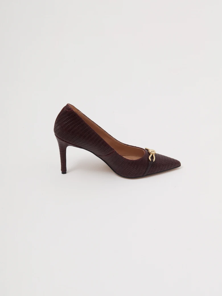 Burgundy leather pumps with decorative bows
