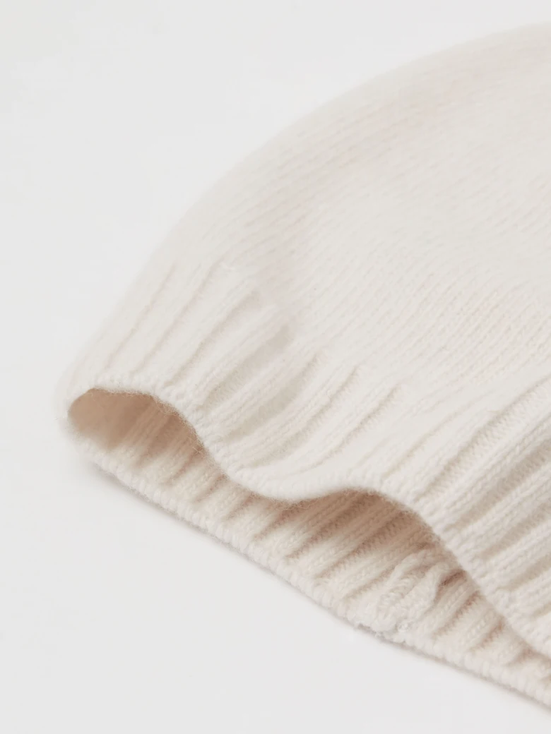 Cream wool hat with cashmere blend