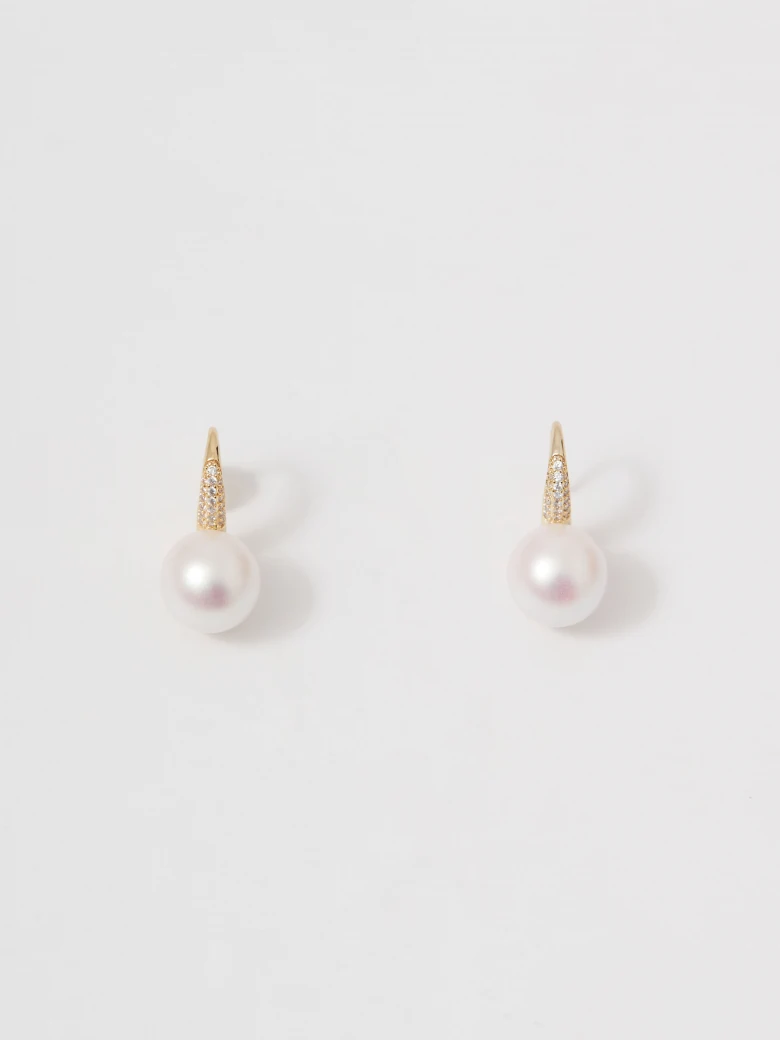 Gold-plated earrings with pearls and zircons