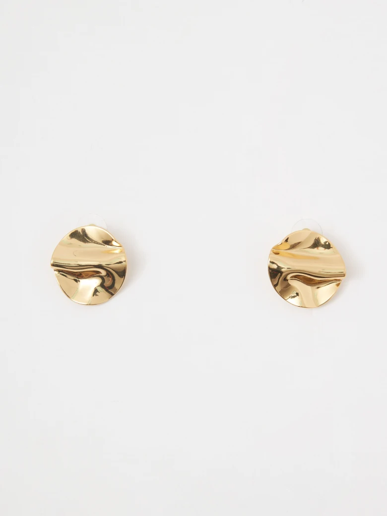 Gold-plated earrings with an irregular shape