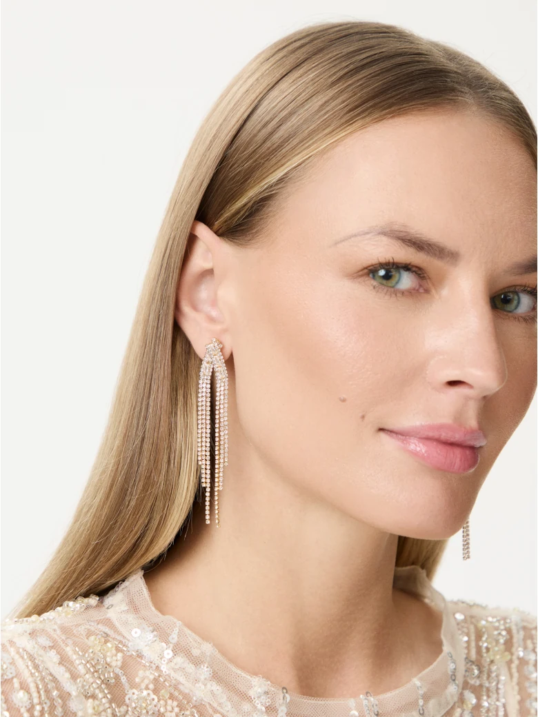 Long gold-plated earrings with crystals