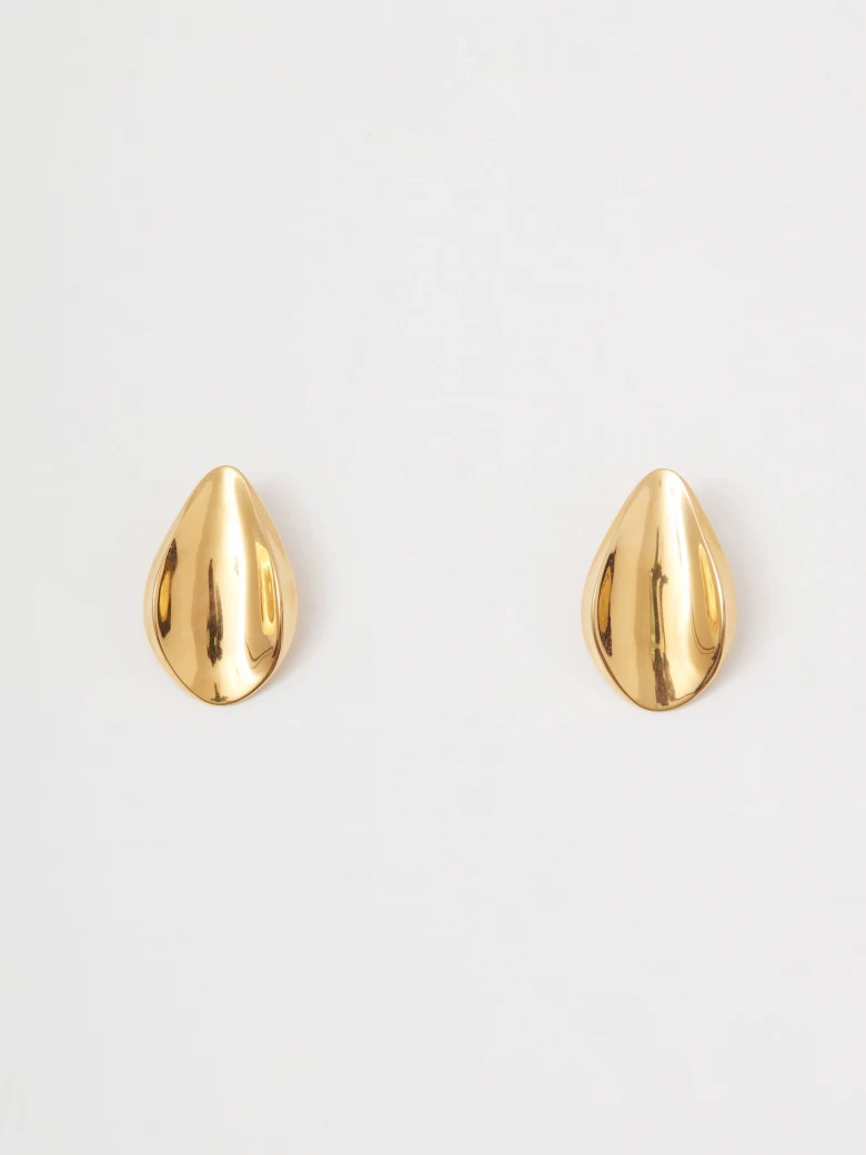 Gold-plated drop-shaped earrings